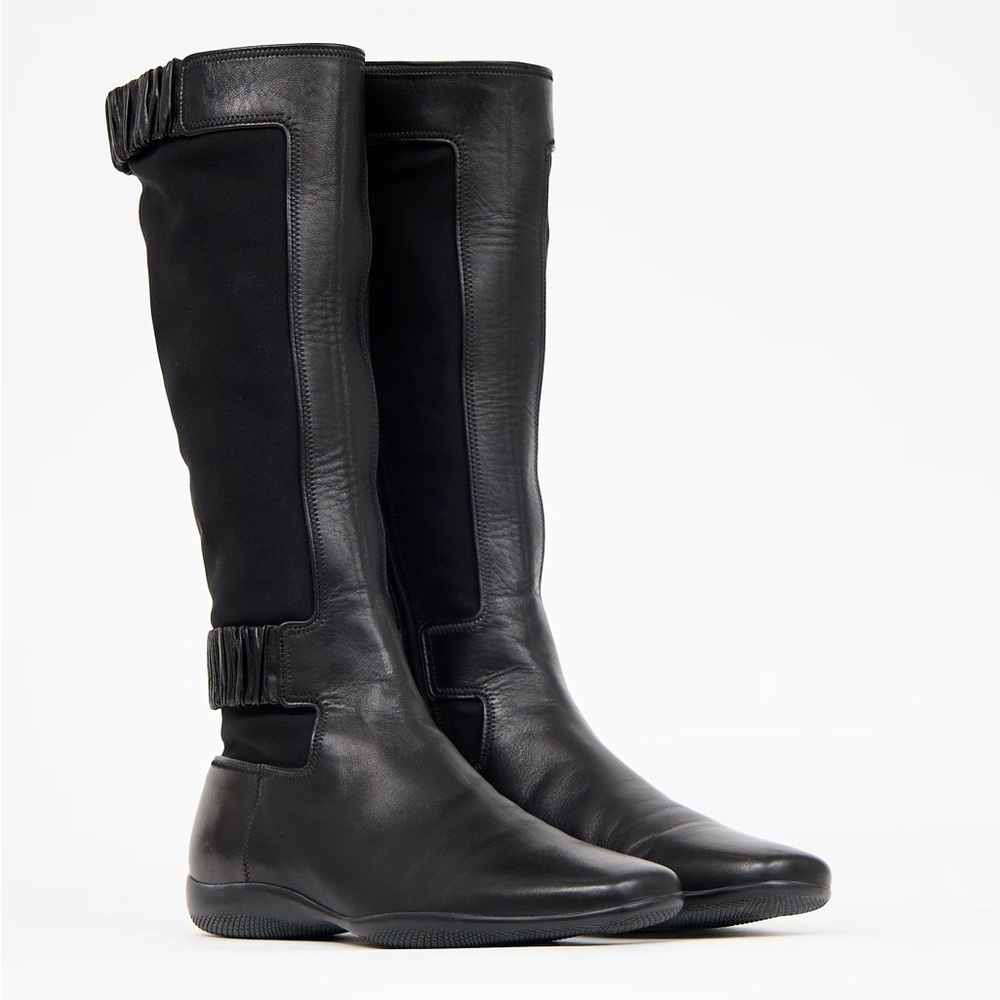 Prada sport leather neoprene boots(SUPER RARE)

#pradasport